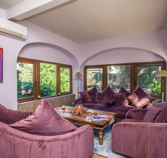 Oтдельно стоящая вилла R5232154