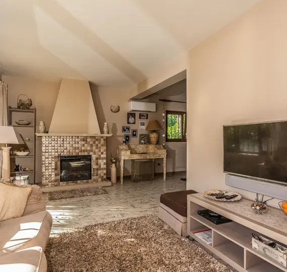 Oтдельно стоящая вилла R5232154