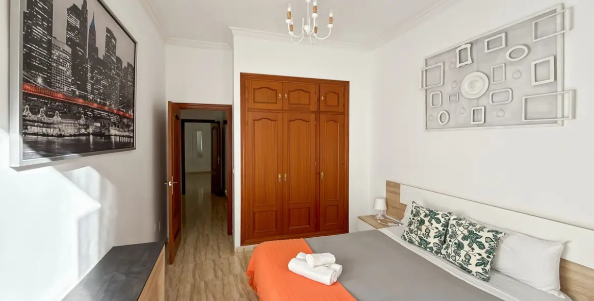 Продажа апартаментов на среднем этаже в Centro Histórico 24