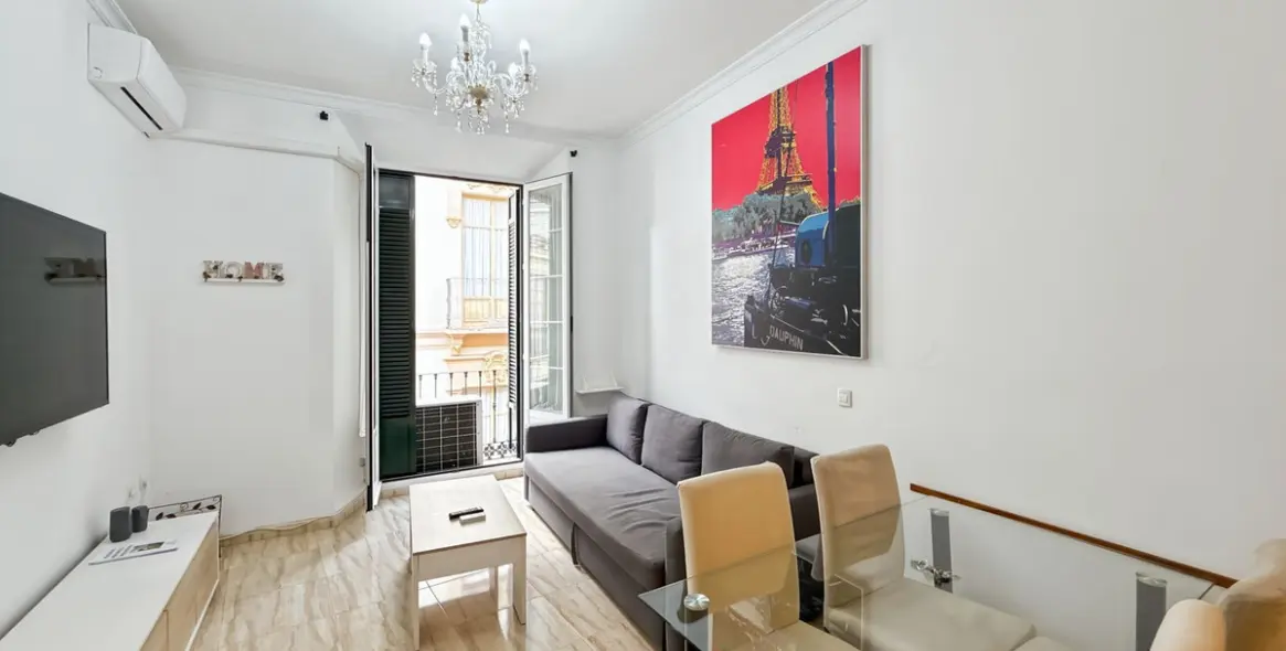 Продажа апартаментов на среднем этаже в Centro Histórico 33