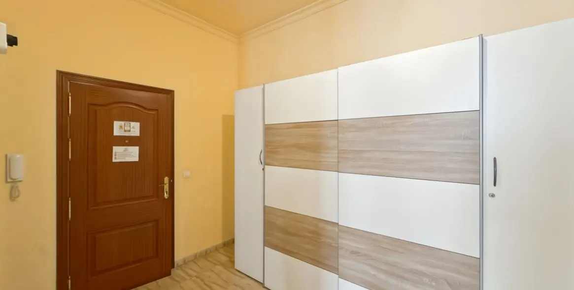 Продажа апартаментов на среднем этаже в Centro Histórico 43