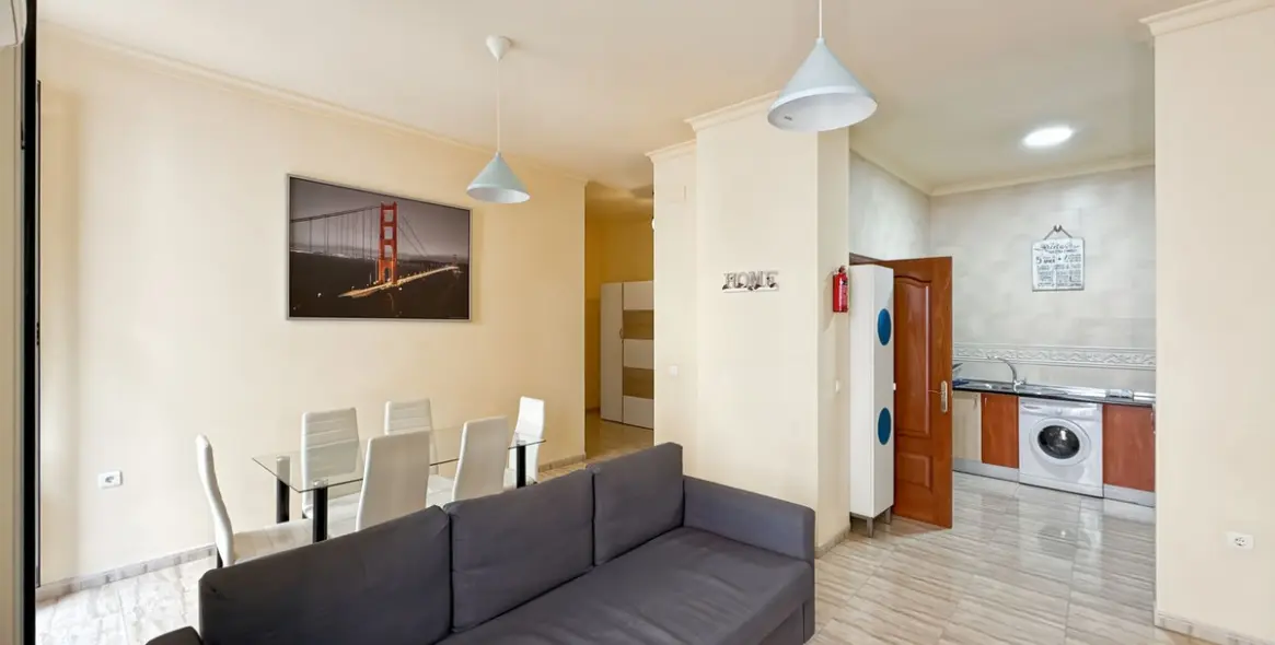 Продажа апартаментов на среднем этаже в Centro Histórico 56