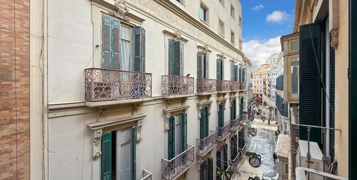 Продажа апартаментов на среднем этаже в Centro Histórico 58