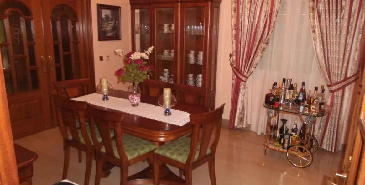 Продажа  отдельно стоящей виллы в Alhaurín de la Torre 5