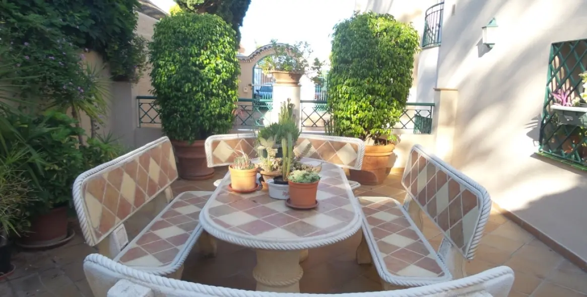 Sale of detached villa in Alhaurín de la Torre 34