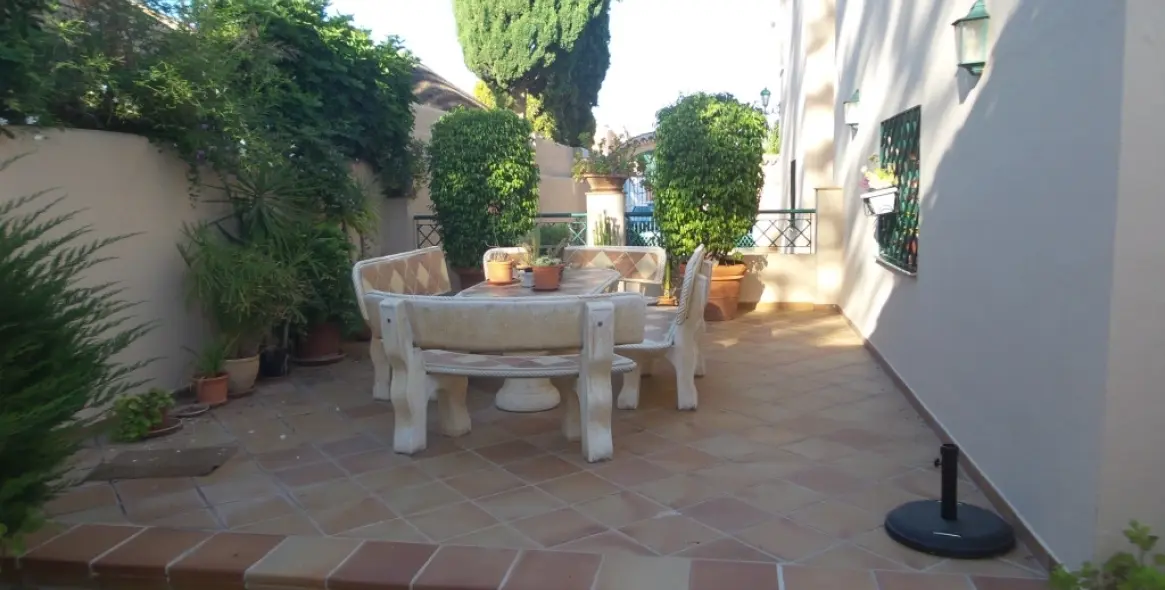 Sale of detached villa in Alhaurín de la Torre 35