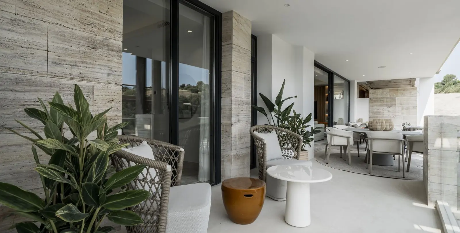 Sale of ground floor apartment in Marbella 12