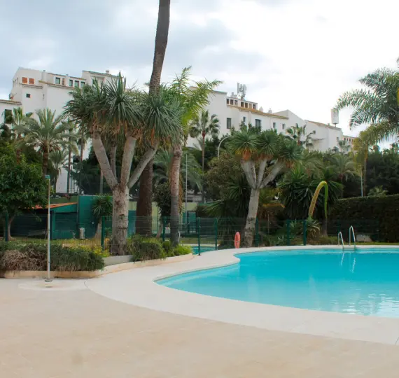 Sale of penthouse in Puerto Banús