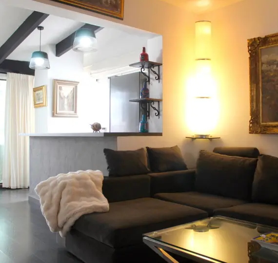 Sale of penthouse in Puerto Banús