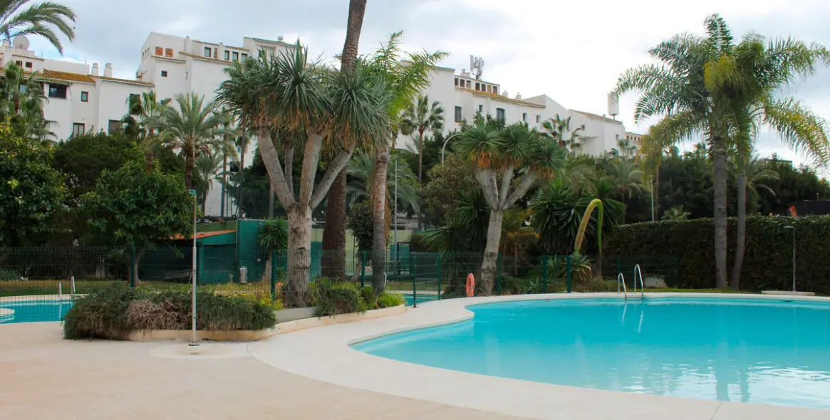 Sale of penthouse in Puerto Banús 2