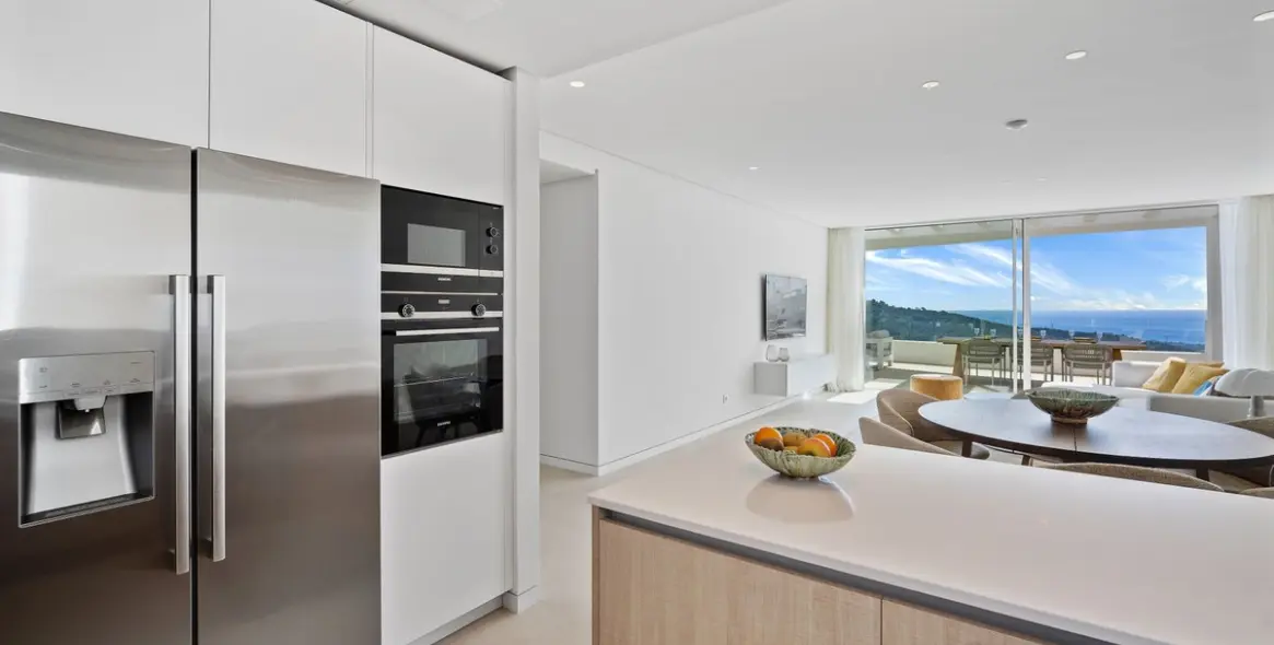 Продажа апартаментов на среднем этаже в Marbella 9