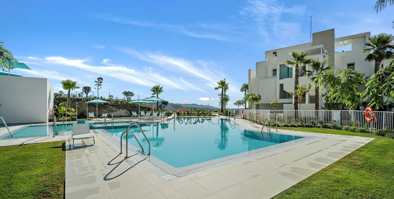 Продажа апартаментов на среднем этаже в Marbella 42