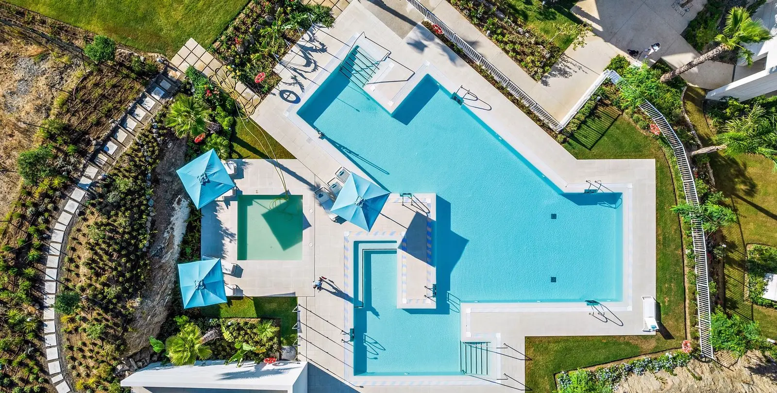 Venta de apartamento en planta media en Marbella 4
