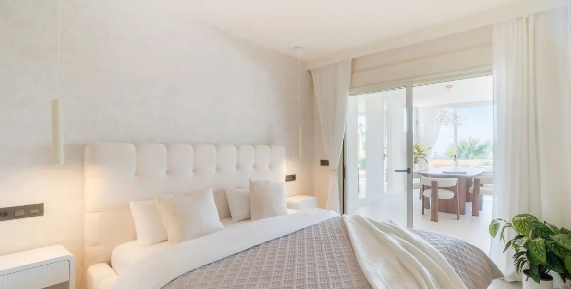 Sale of ground floor apartment in Nueva Andalucía (district Nueva Andalucía) 9