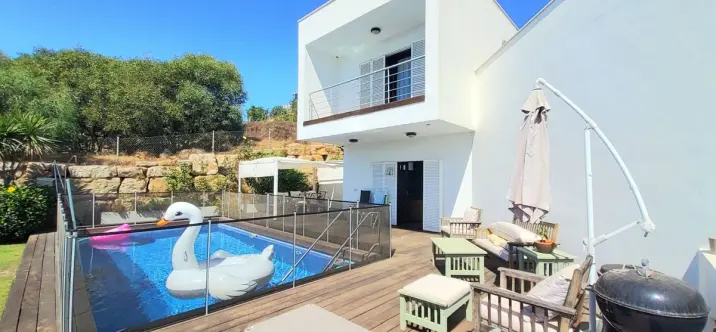 Продажа  отдельно стоящей виллы в Torreguadiaro 1