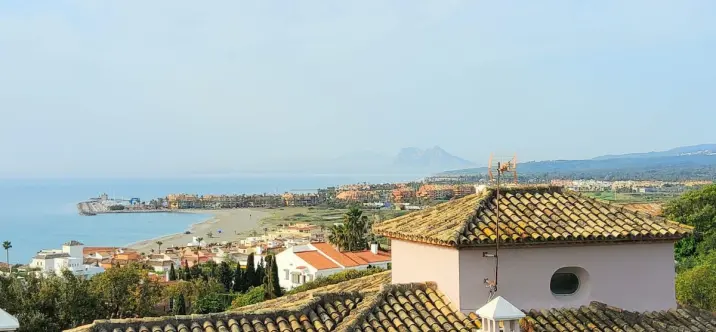 Продажа  отдельно стоящей виллы в Torreguadiaro 2