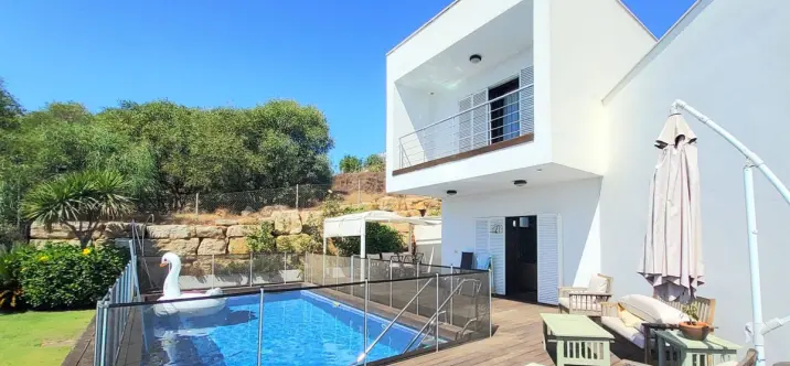 Продажа  отдельно стоящей виллы в Torreguadiaro 4