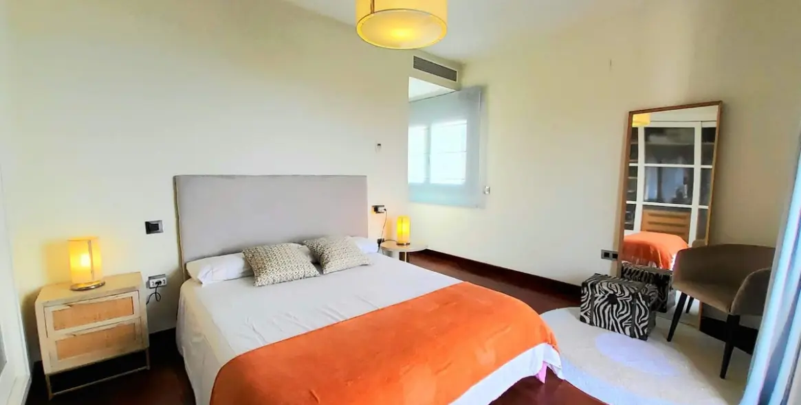 Продажа  отдельно стоящей виллы в Torreguadiaro 19