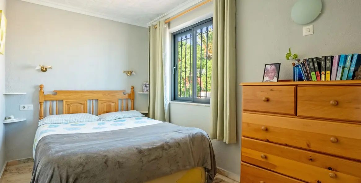 Продажа  отдельно стоящей виллы в Mijas Costa 16