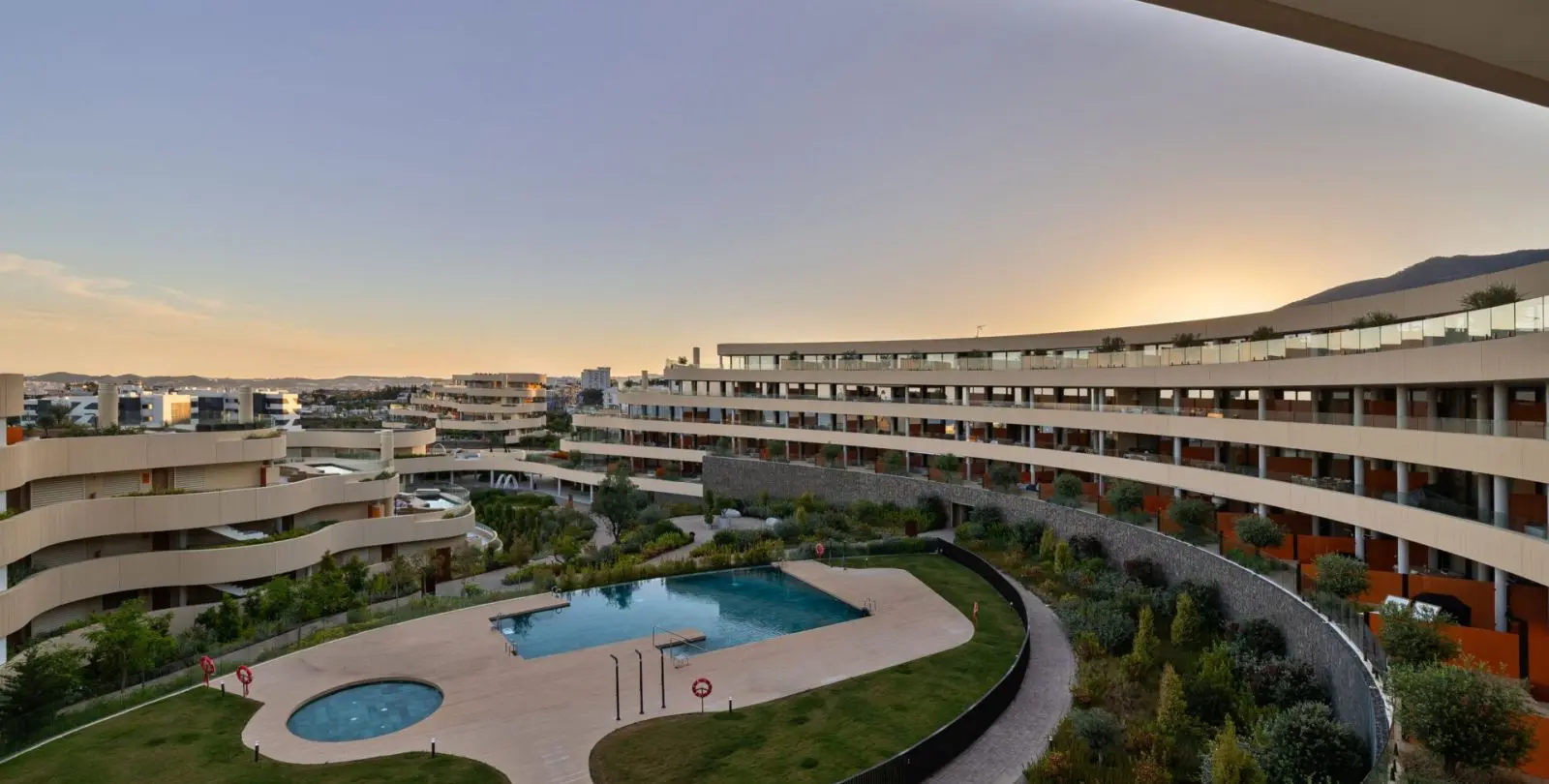 Продажа апартаментов на среднем этаже в Fuengirola 51
