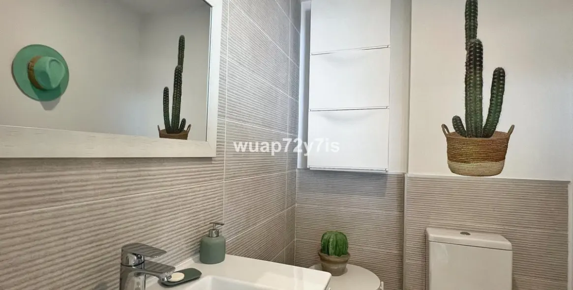 Sale of penthouse in Estepona 19