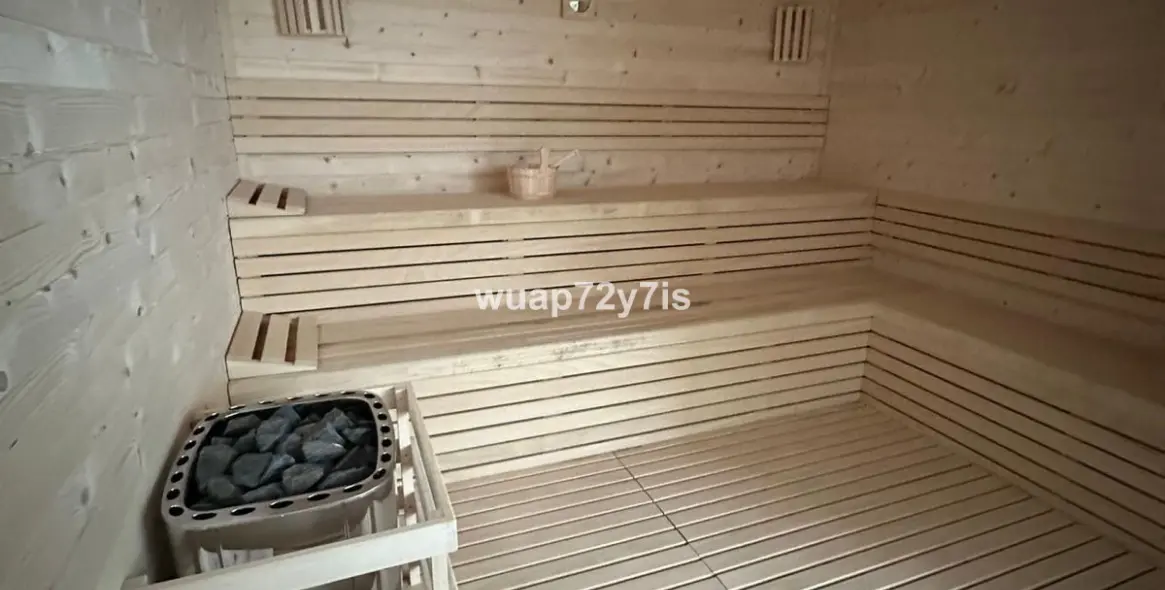 Sale of penthouse in Estepona 33