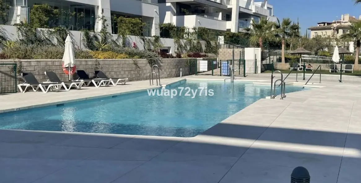 Sale of penthouse in Estepona 37