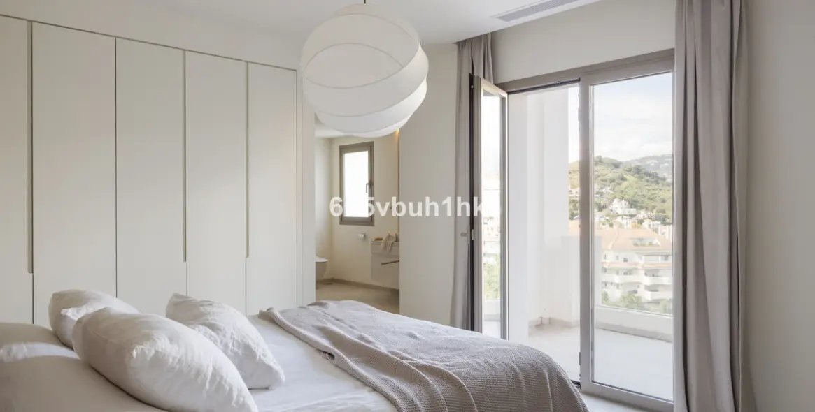 Sale of middle floor apartment in Marbella 20