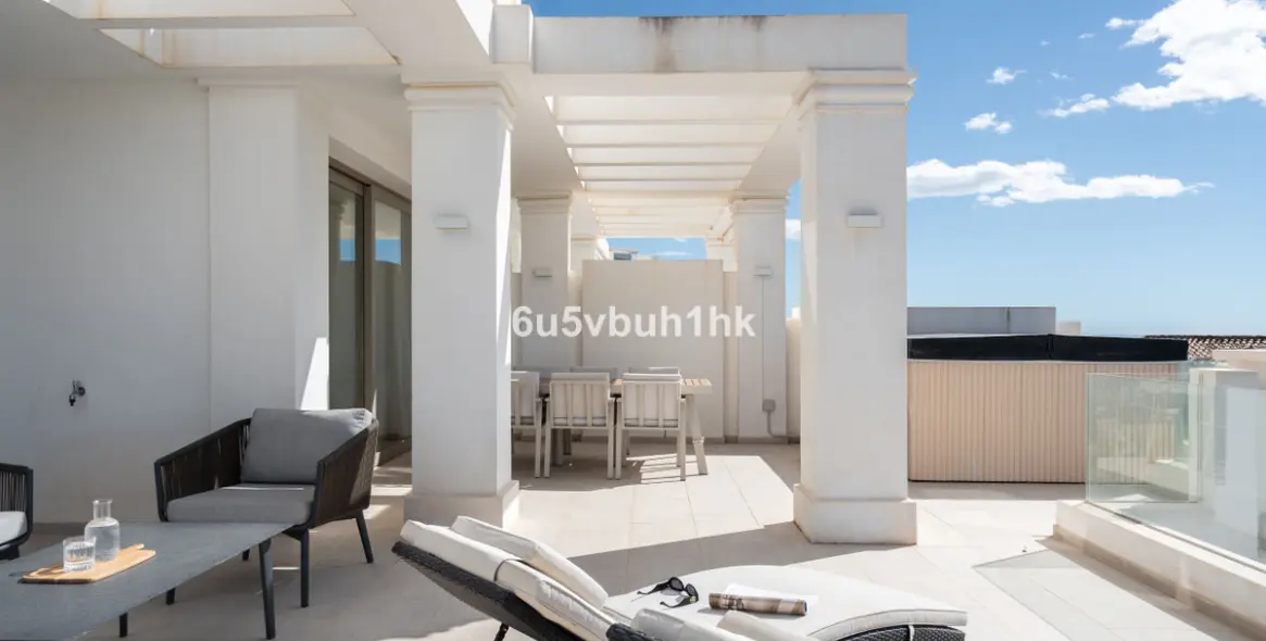 Sale of middle floor apartment in Marbella 5