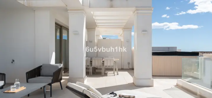 Sale of middle floor apartment in Marbella 4