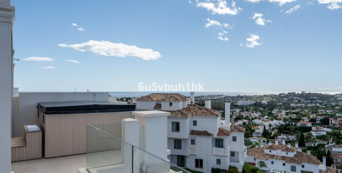 Venta de apartamento en planta media en Marbella 30