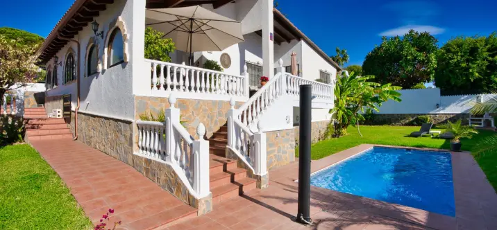 Venta de villa independiente en Torrenueva 1