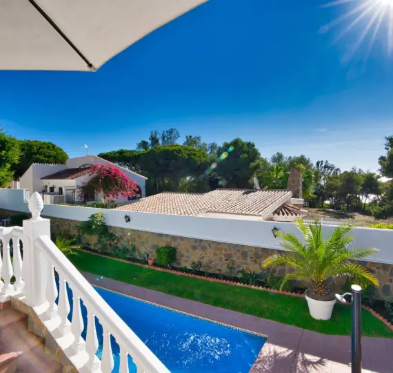 Venta de villa independiente en Torrenueva