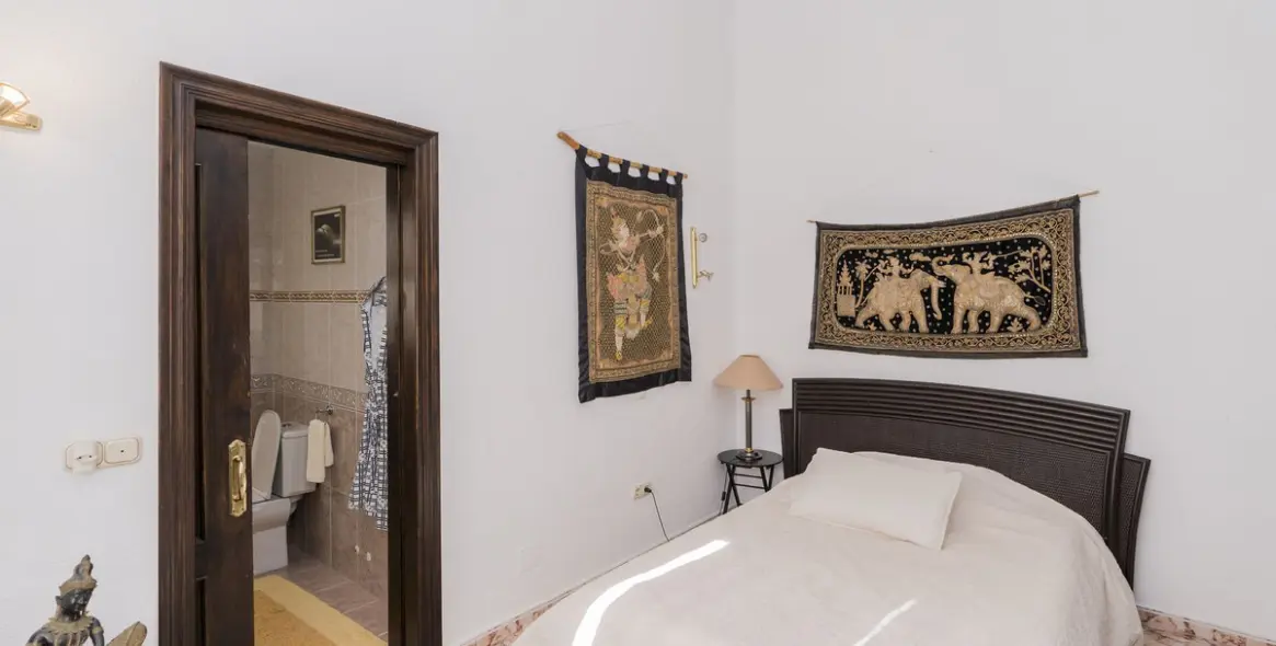 Venta de villa independiente en Torrenueva 28