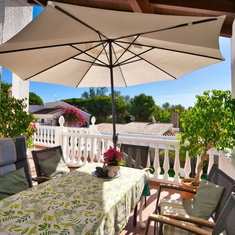 Sale of detached villa in Torrenueva