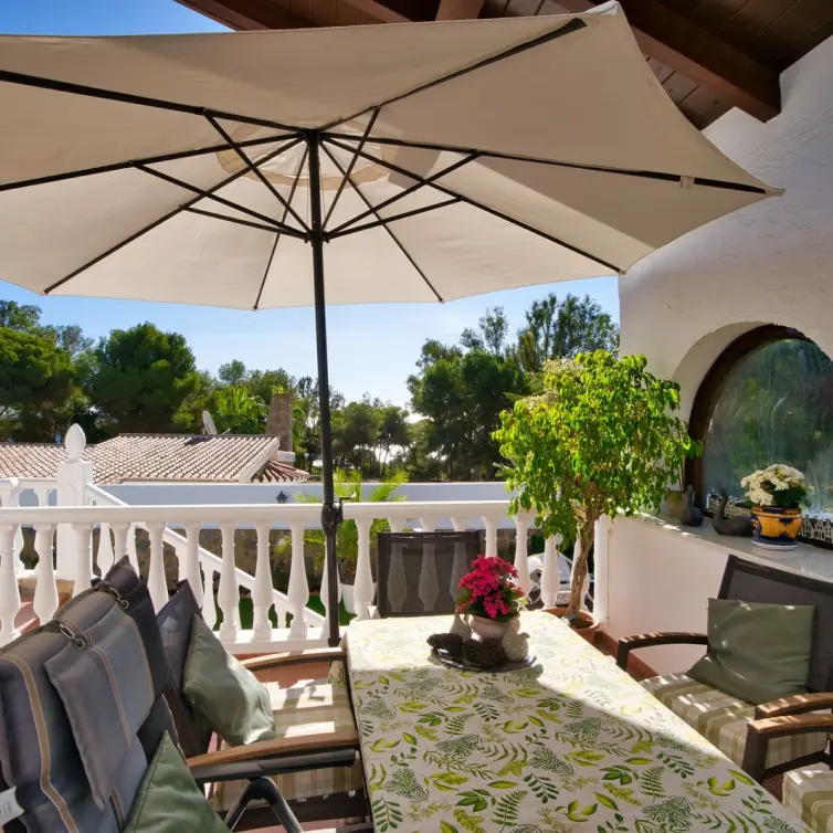 Sale of detached villa in Torrenueva