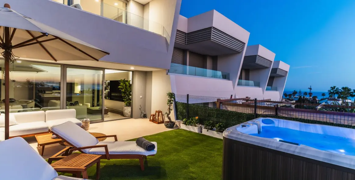 Sale of townhouse in Mijas (district Mijas Costa) 2