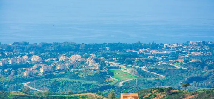 Продажа дома на две семьи в La Mairena 4