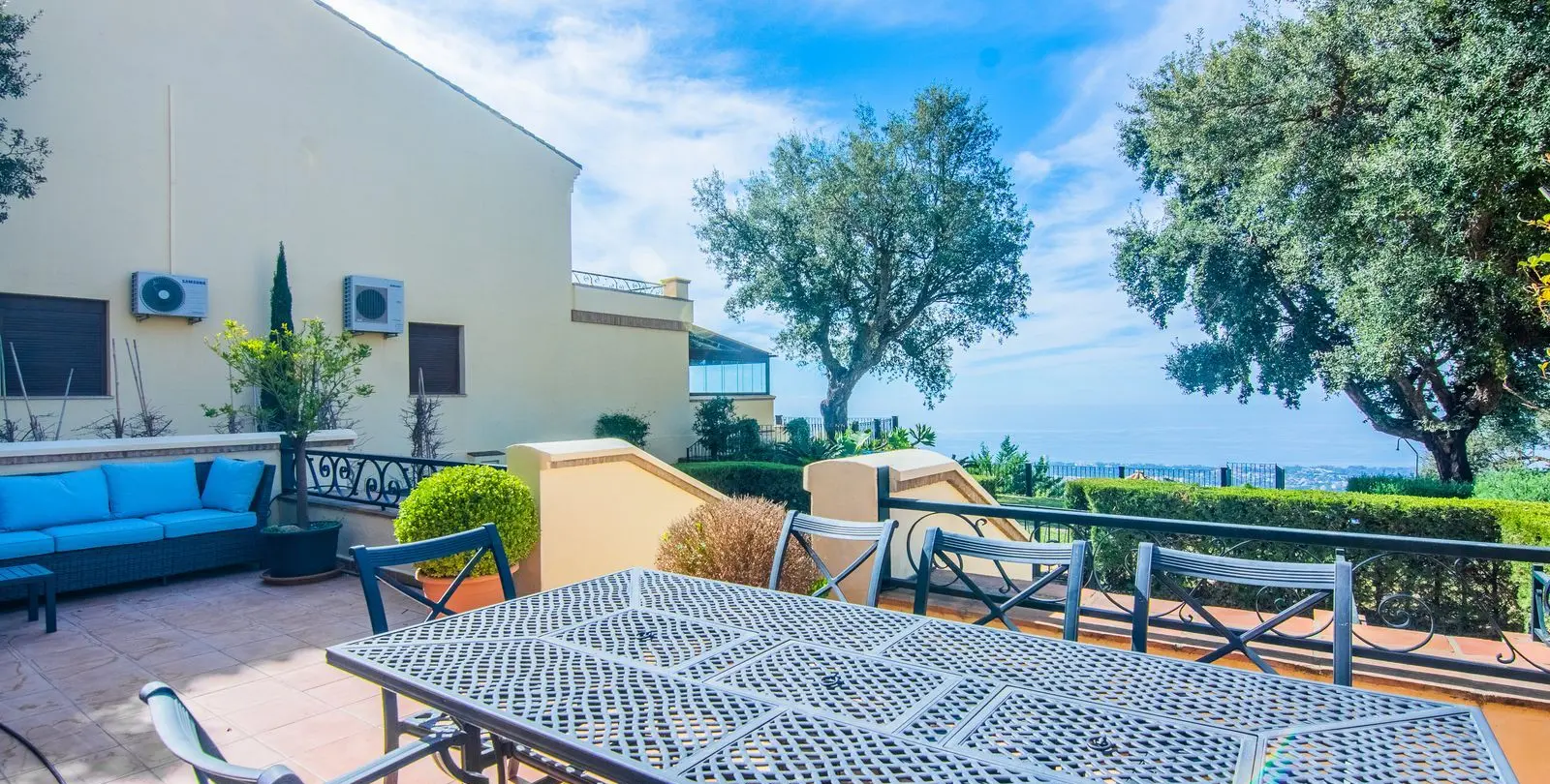 Venta de casa pareada en La Mairena 16