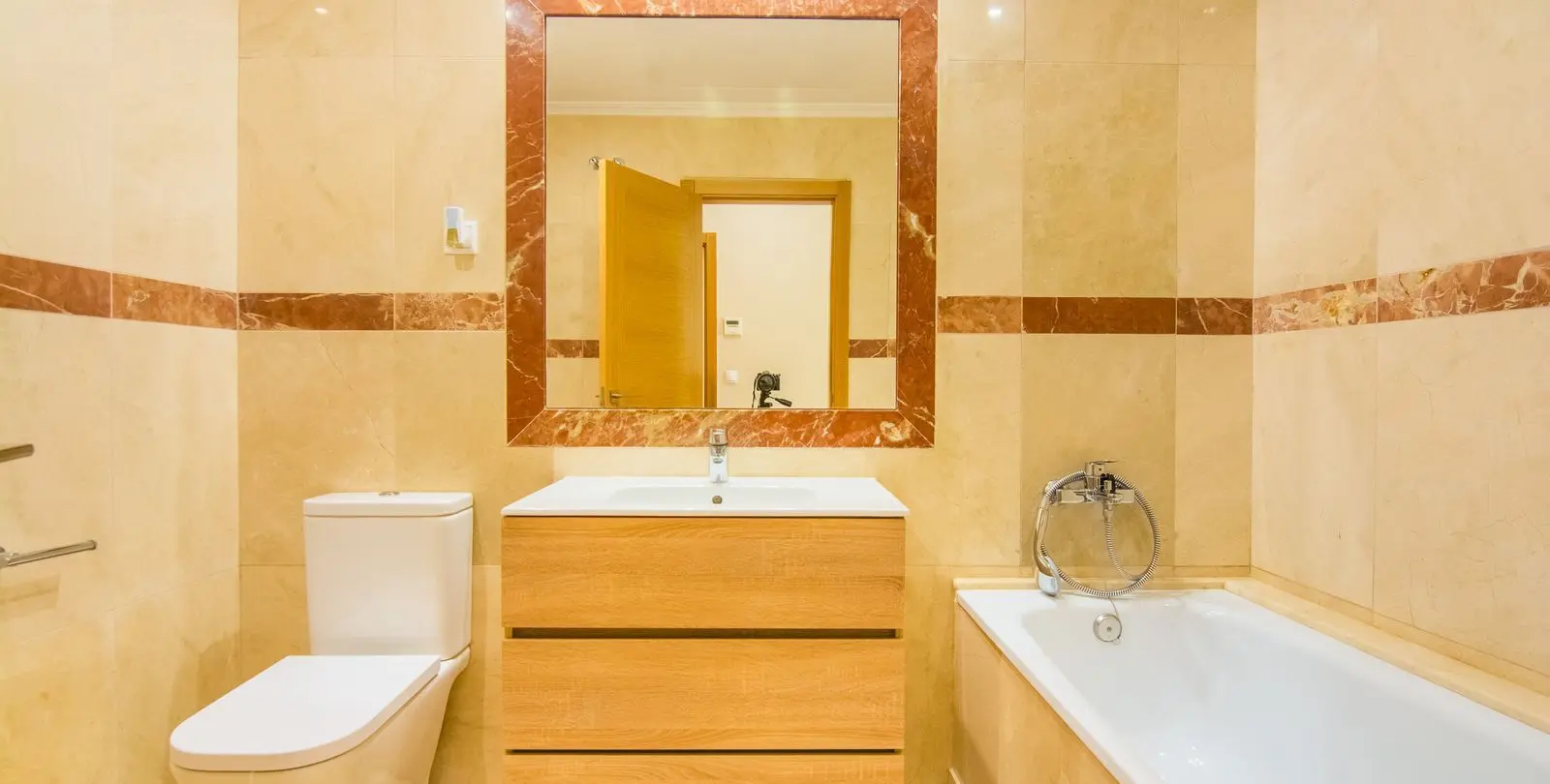 Venta de casa pareada en La Mairena 47