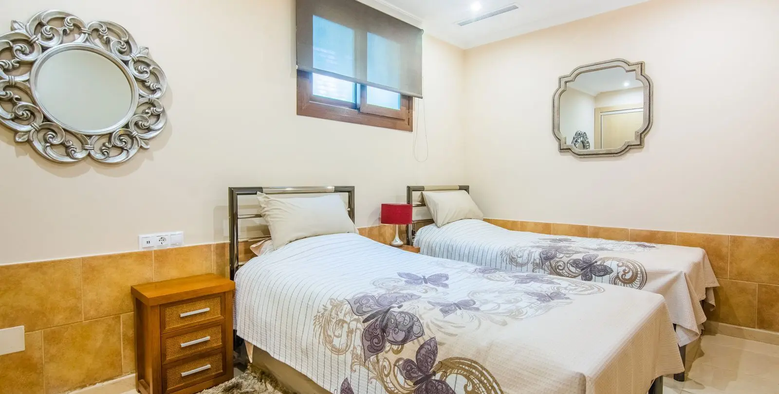 Venta de casa pareada en La Mairena 49