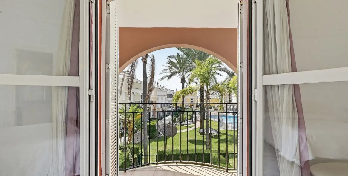 Продажа таунхауса в Bahía de Marbella 14