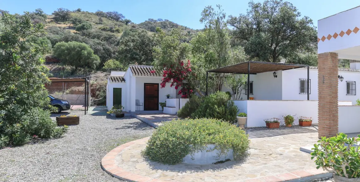 Venta de bed & breakfast en Alora 10