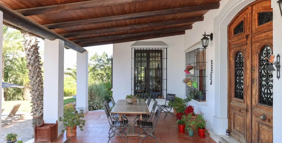 Venta de bed & breakfast en Alora 12