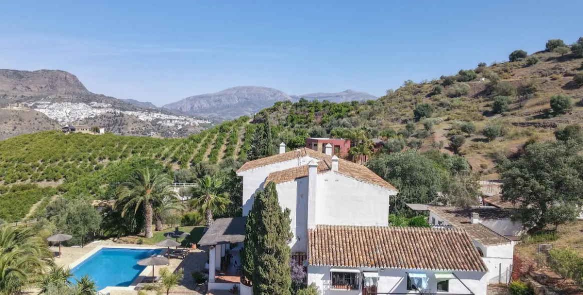 Venta de bed & breakfast en Alora 16