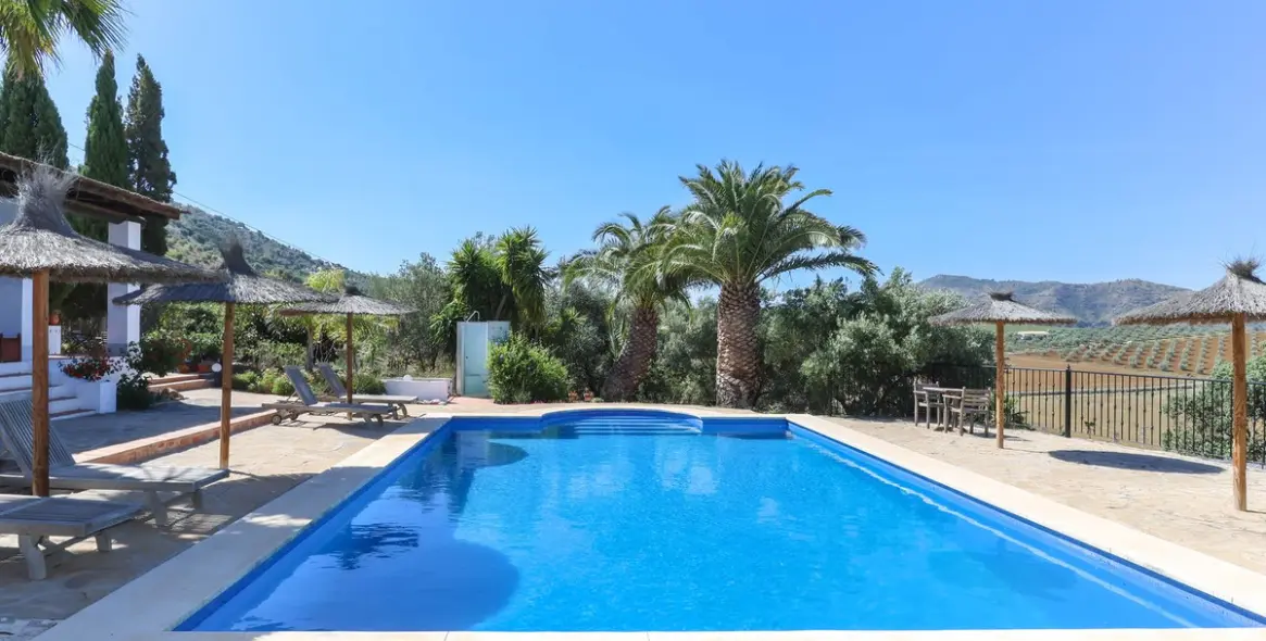 Venta de bed & breakfast en Alora 33