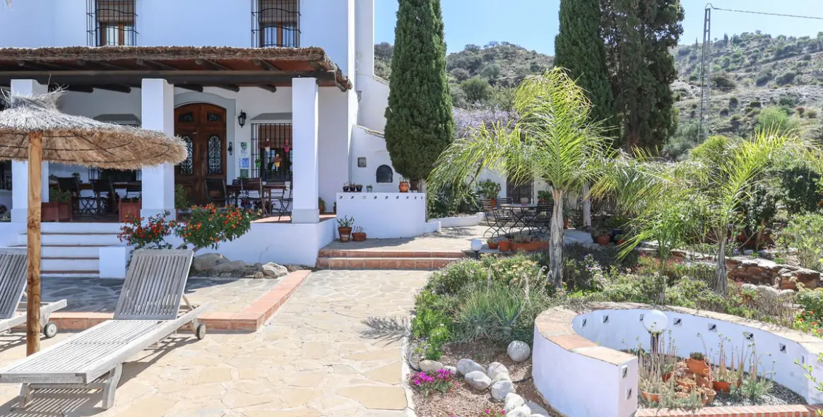 Venta de bed & breakfast en Alora 36