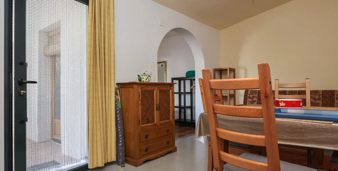 Venta de bed & breakfast en Alora 46