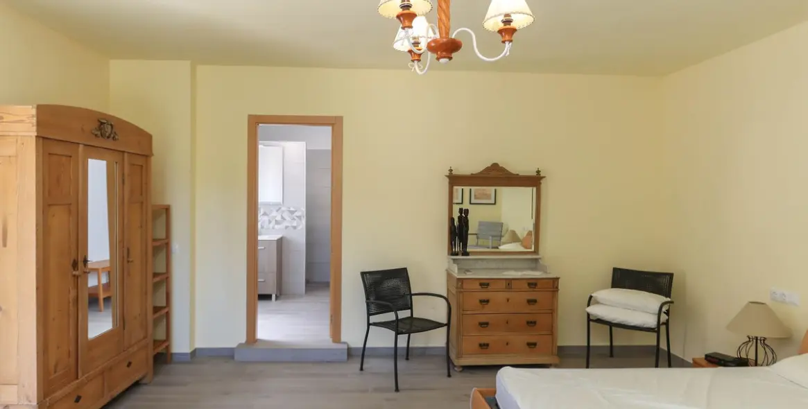 Venta de bed & breakfast en Alora 74