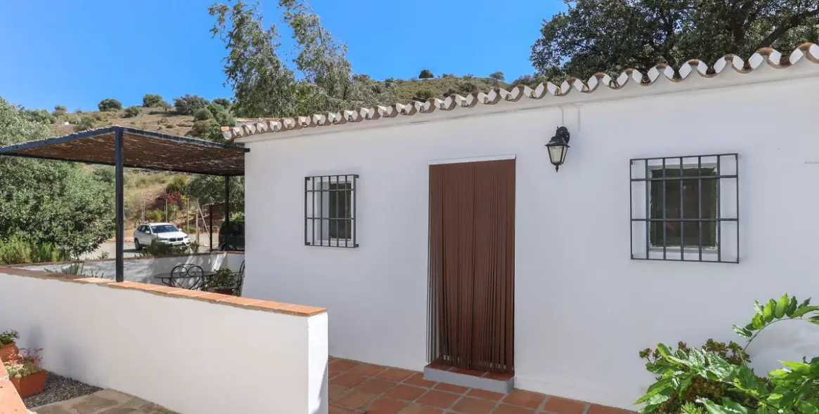 Venta de bed & breakfast en Alora 82